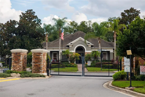 1128 TRAVERTINE TER