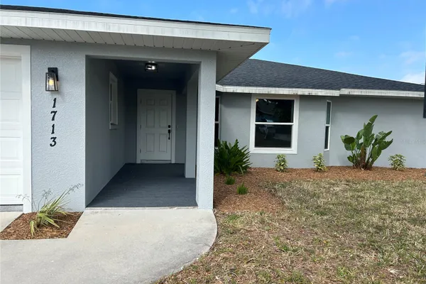 1713 WALDEN CT