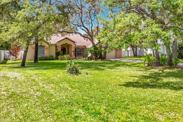 2087 BREEZY WAY