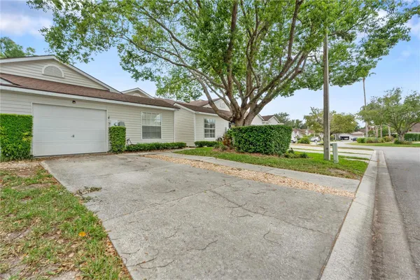 21506 GRAY TERN CT