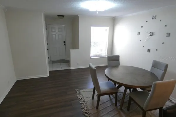 2554 SEA WIND WAY