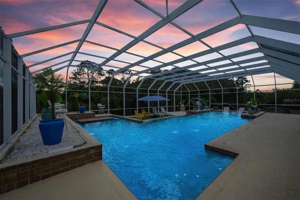 11046 LAKEVIEW DR