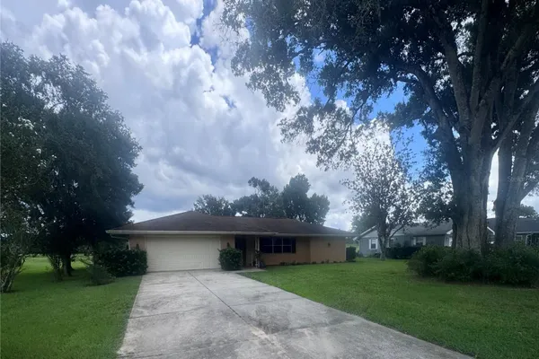6088 FAIRWAY DR