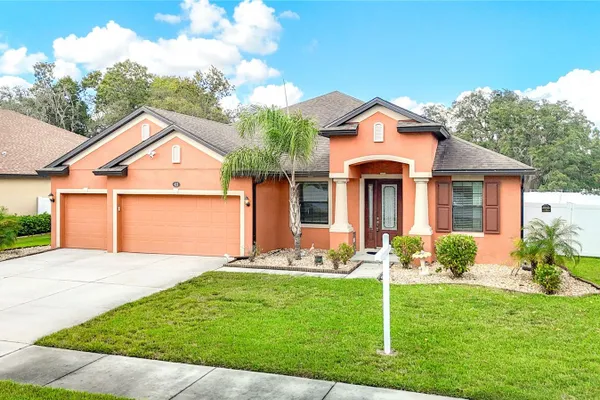 422 CHALLICE DR