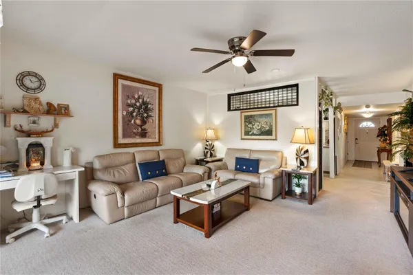7623 RADCLIFFE CIR 211A