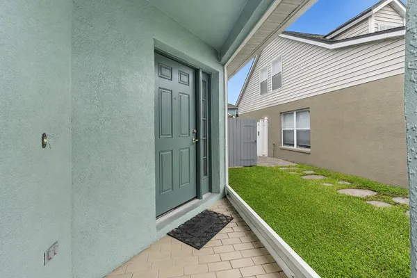 8620 PERSEA CT