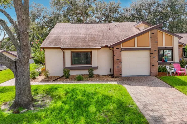7406 HEATHER WALK DR