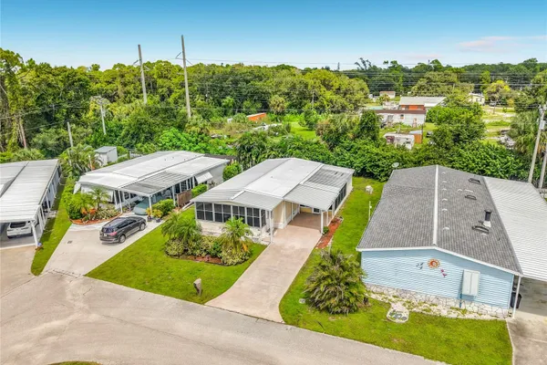 225 SHRUB LN