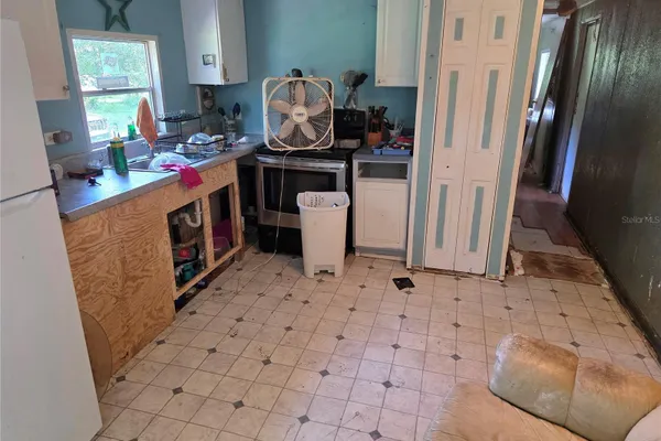 24444 CASEY RD