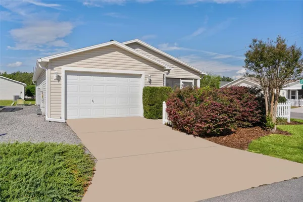17382 SE 93RD RETFORD TER