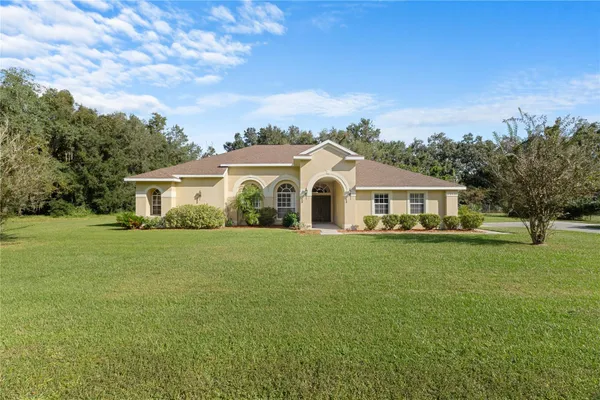 24051 MARTIN DR