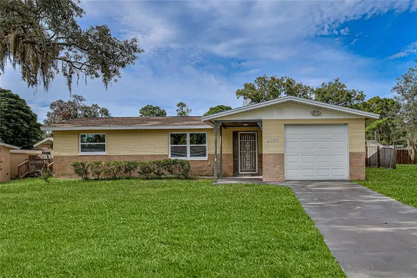 4059 SUGARFOOT DR