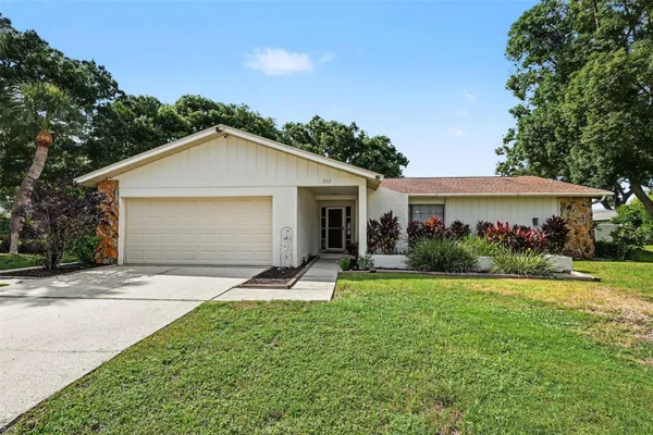 9915 WHITWORTH CT