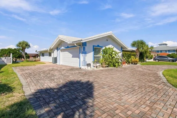 5451 WINDWARD WAY