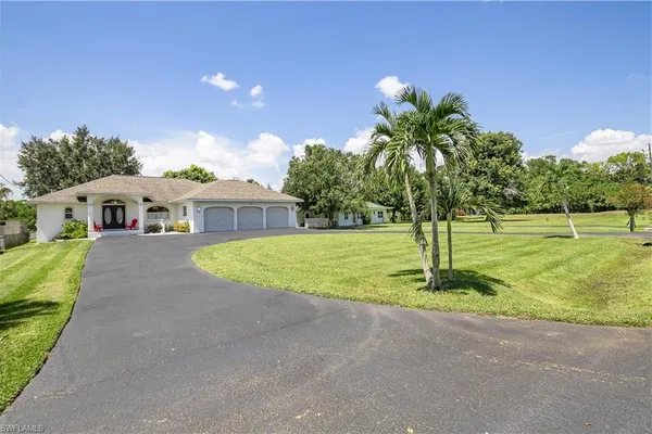 1285 DRIFTWOOD DR