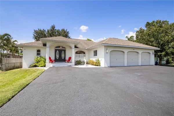 1285 DRIFTWOOD DR
