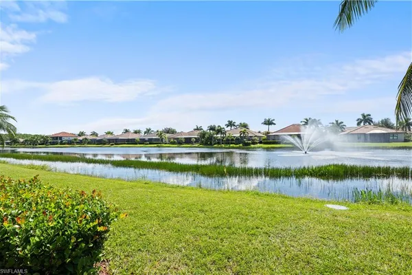 11341 REFLECTION ISLES BLVD