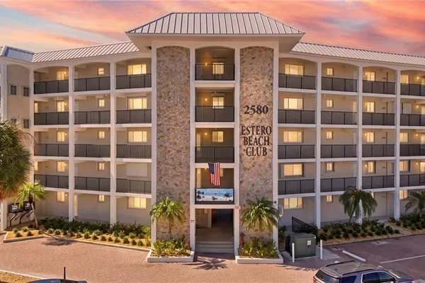 2580 ESTERO BLVD 15