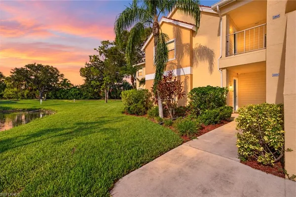 12730 EQUESTRIAN CIR 2805