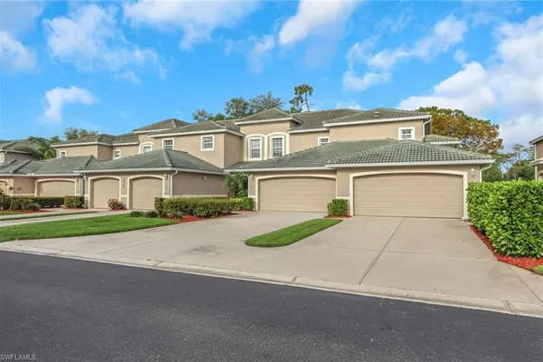 3435 LAUREL GREENS LN 203