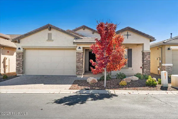 1518 N RANGE VIEW CIR