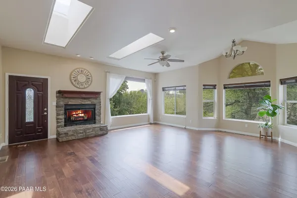 1710 GILMER HGTS