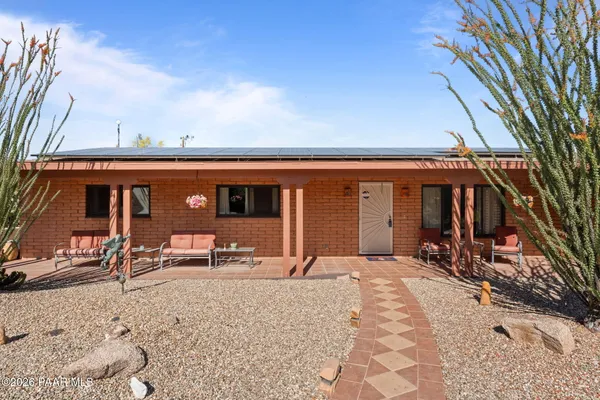 1865 HILLSIDE DR