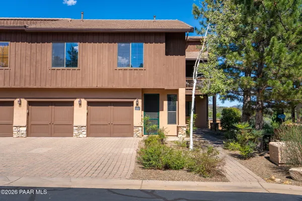 1100 DEODORA LN 217
