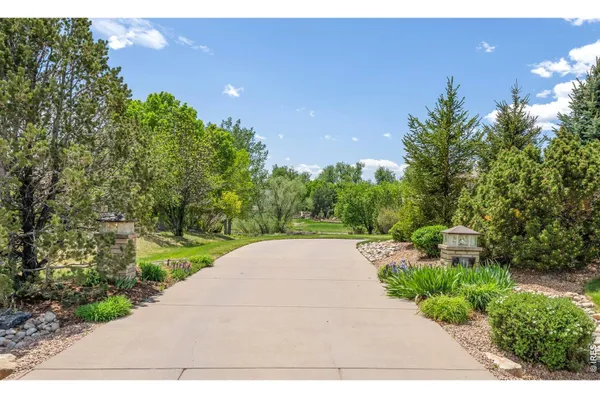 5366 WESTRIDGE DR