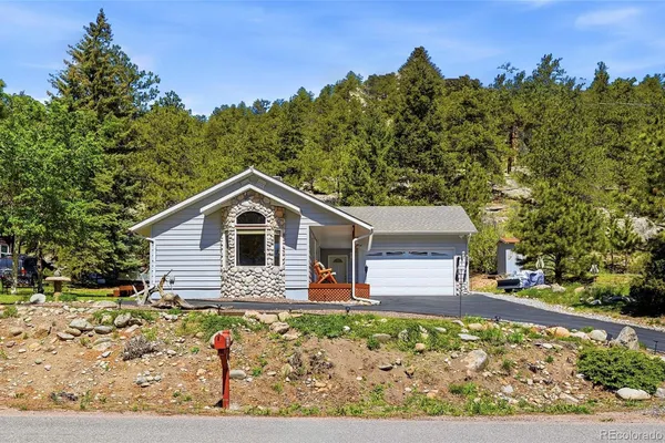 2772 RIVERSIDE DR