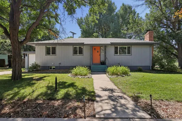2103 PASEO RD