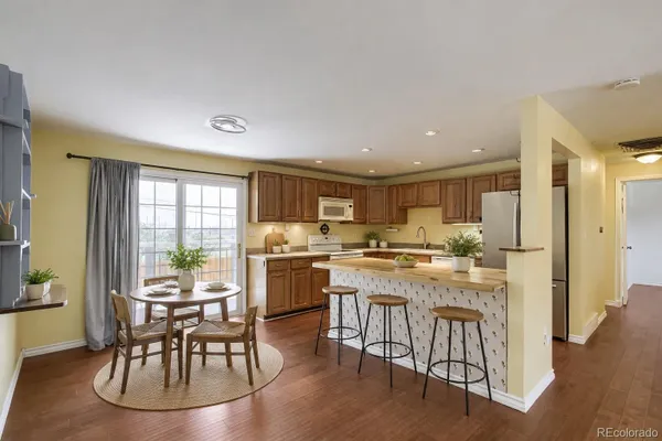 5160 SIMMS PL
