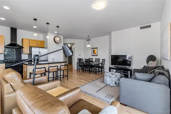 1438 LITTLE RAVEN ST 307