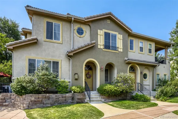 10122 BLUFFMONT LN