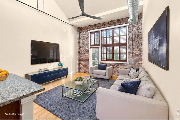2441 N BROADWAY 217