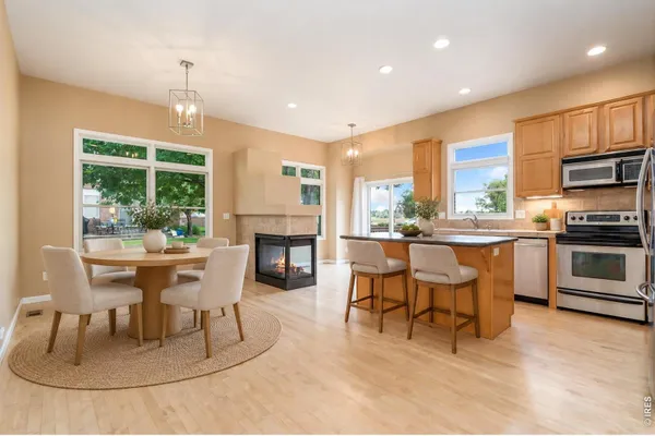 5179 TORREY PINES CT