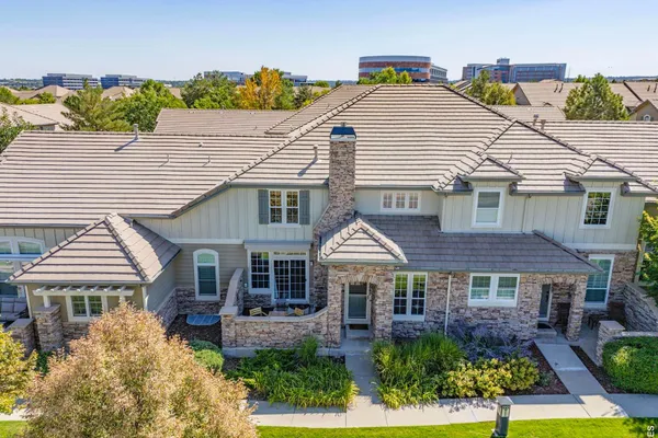 8887 TAPPY TOORIE CIR