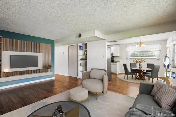 1723 ROBB ST 14