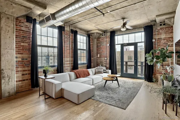 2500 WALNUT ST 312