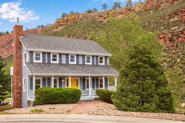 9 EAGLE NEST LN