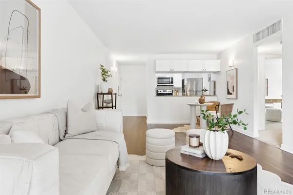 400 S LAFAYETTE ST 306