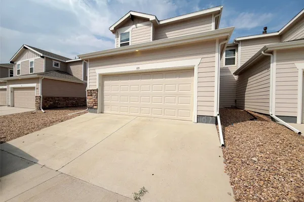 6107 SUMMIT PEAK CT 105