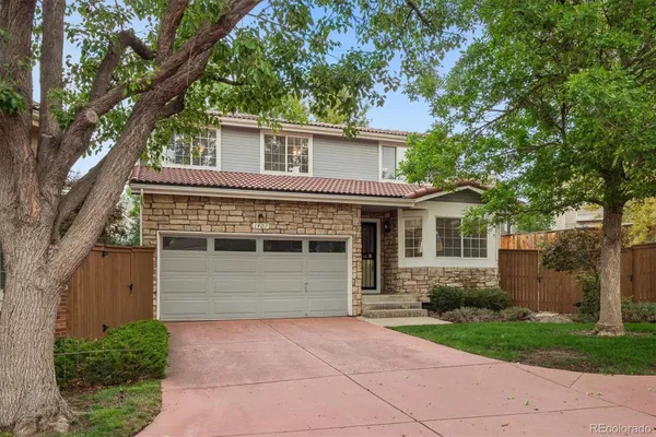 1407 LAURENWOOD WAY