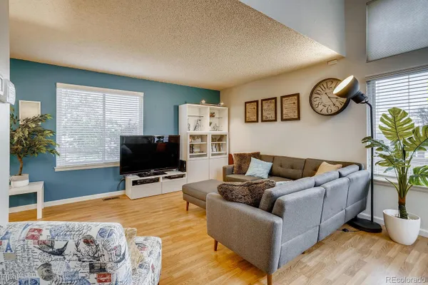 8012 DECATUR CT