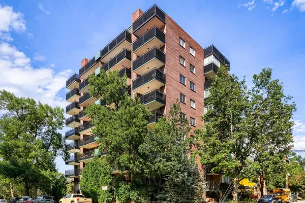1200 VINE ST 4C