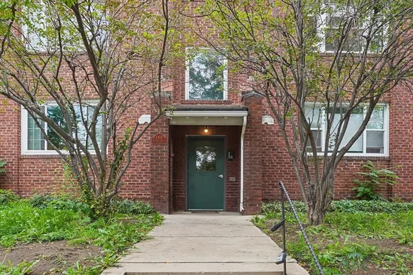 1416 N DOWNING ST 3