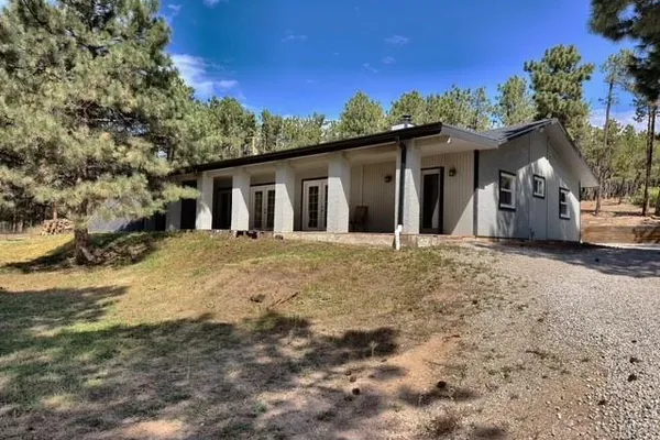 1251 VALLEY VIEW DR