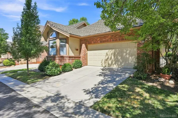 4565 E MEXICO AVE 14