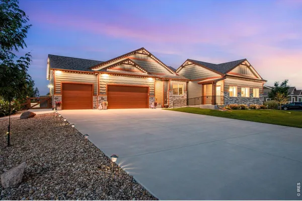 5006 PRAIRIE LARK LN