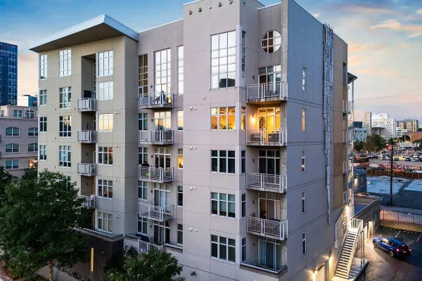 290 W 12TH AVE 506